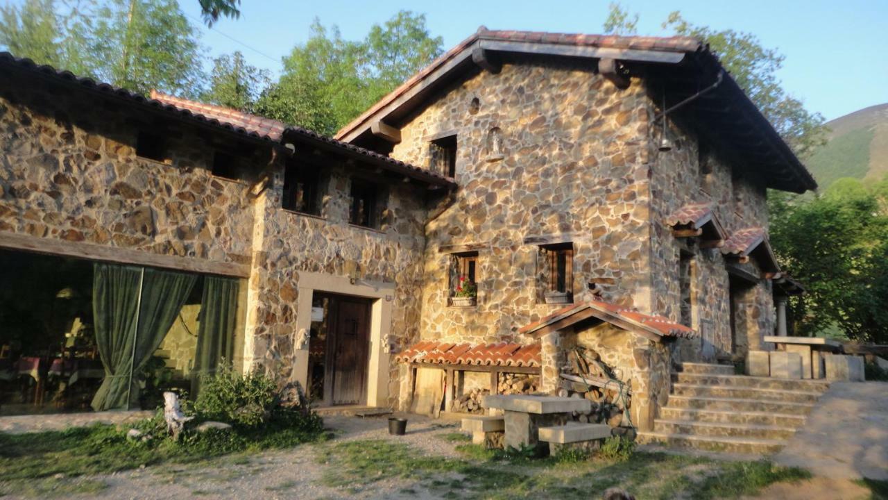 Caseria La Infiesta Caleao Buitenkant foto